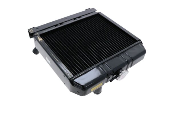 Radiateur Kubota L175, L185, L1500, L1501 – Image 3