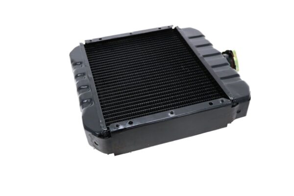 Radiateur Kubota B5000 – Image 3