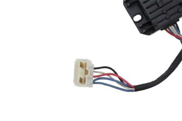 Redresseur regulateur Kubota Types B, F, G, KH, – Image 3