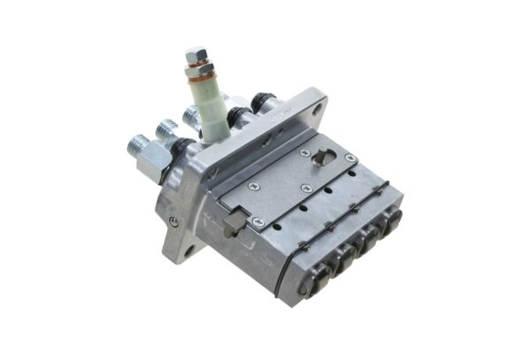 Pompe à injection Kubota V1305, V1505 OEM Kubota – Image 2