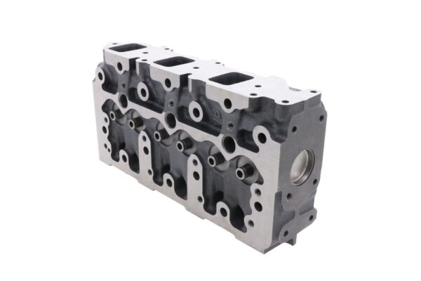 Culasse Injection indirecte Yanmar 3TNV84, 3TNV88, Komatsu 3D84E, 3D88E, S3D84E, Isuzu 3CE1, 3CD1, Etc., – Image 4
